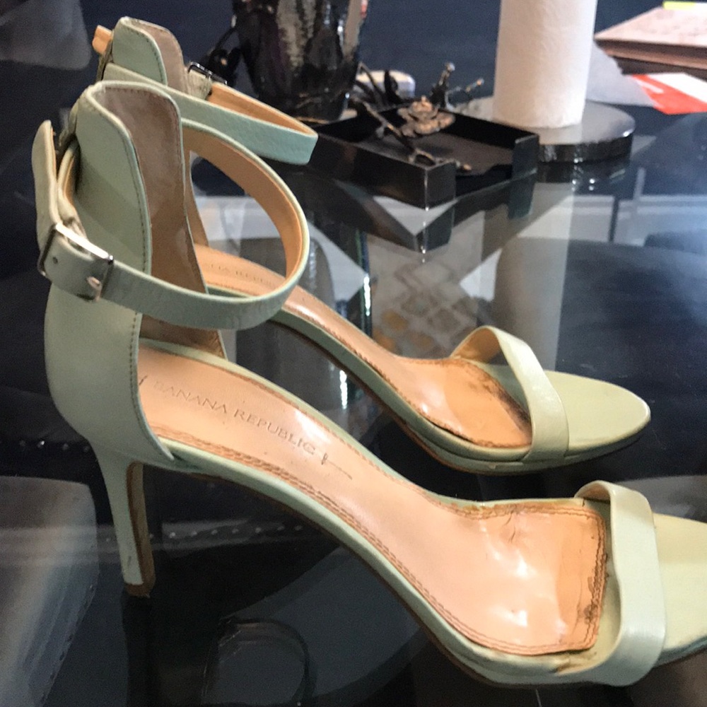 Summer heels